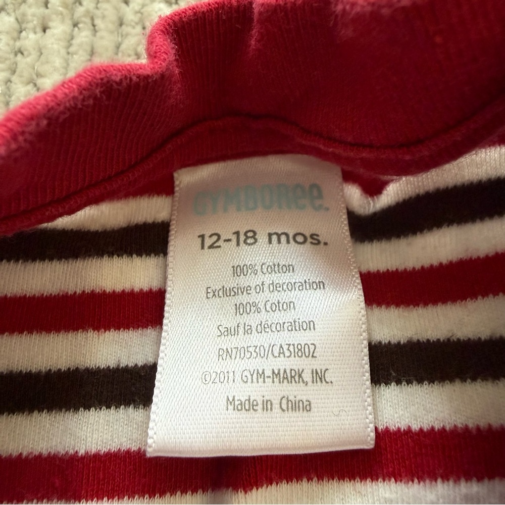 Gymboree Gingerbread Baby Outfit Set
Bodysuit & Fleece Pants 12-18M - Picture 3 of 7
